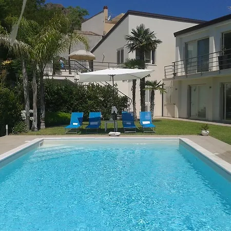 Antal Bed & Breakfast Taormina